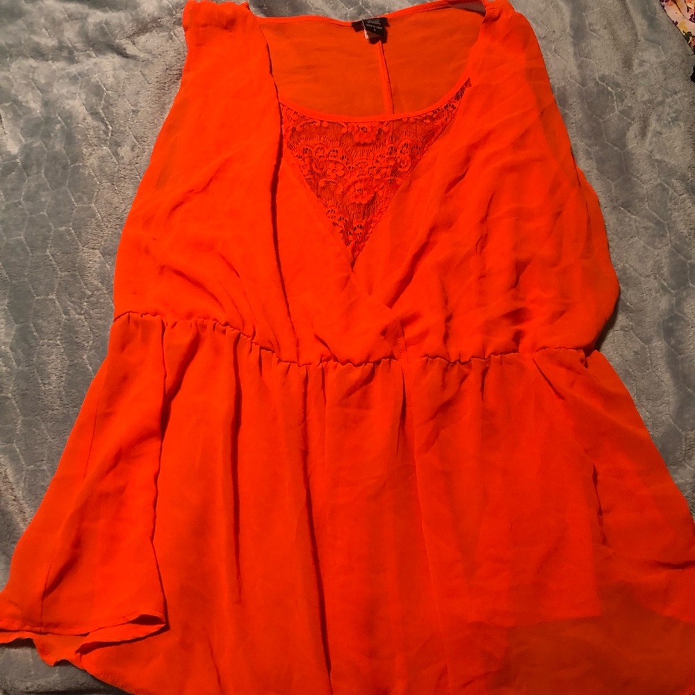 Torrid size 3 sleeveless blouse